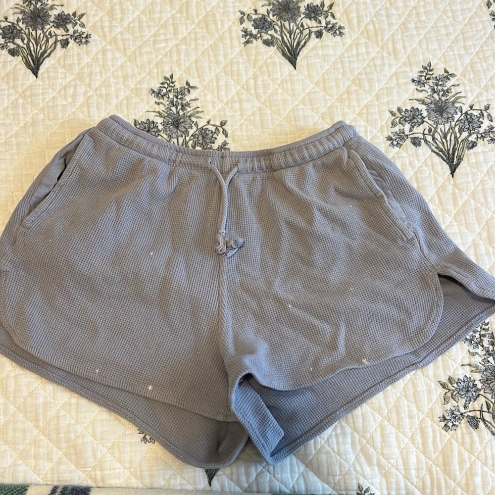 Brandy Melville shorts